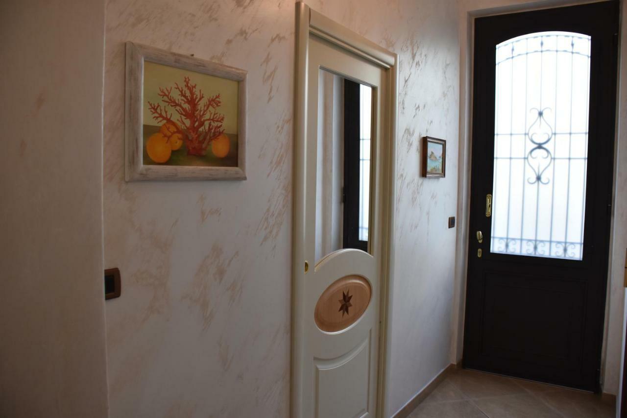 Il Corallo Rosso Giardini Naxos Eksteriør billede